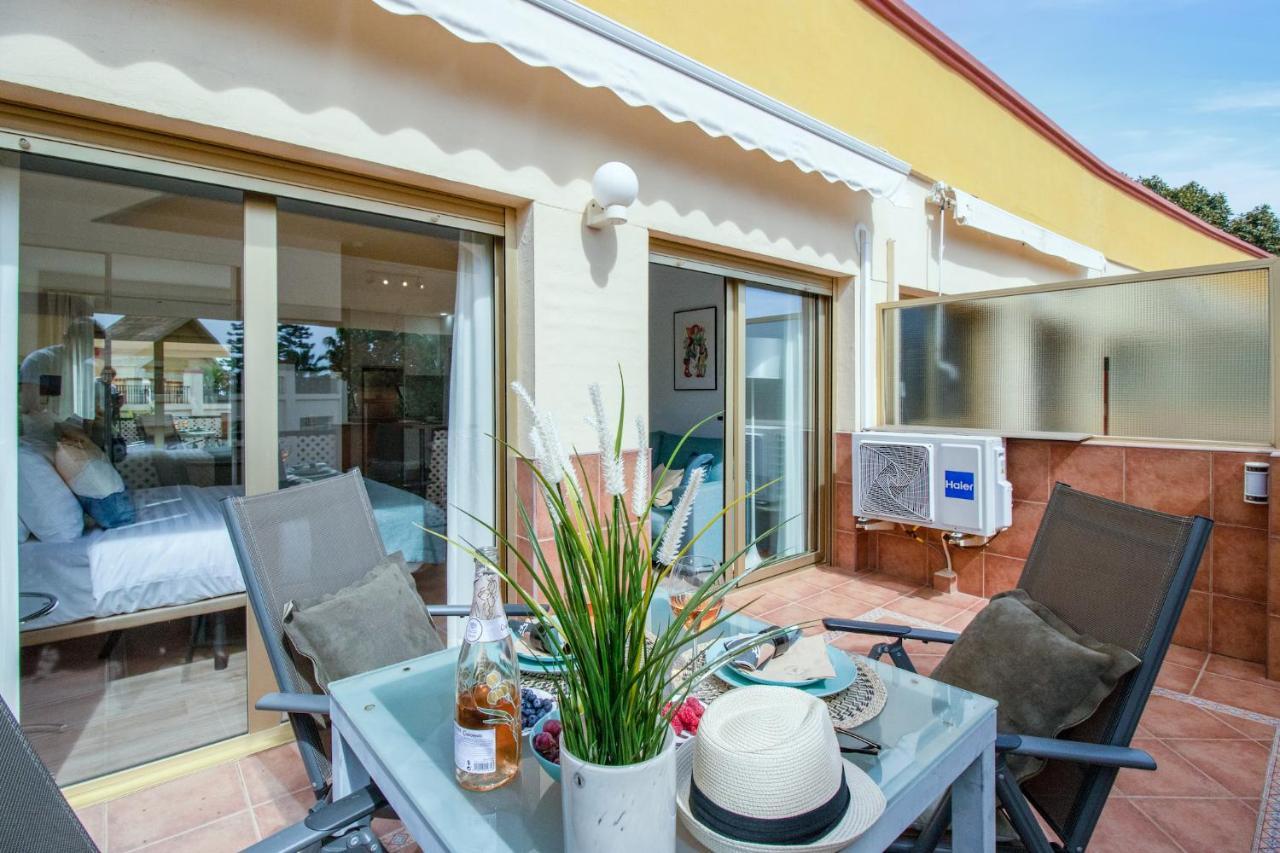 Modern Beach Apartment Romana Playa 723 In Marbella, Elviria Exterior photo